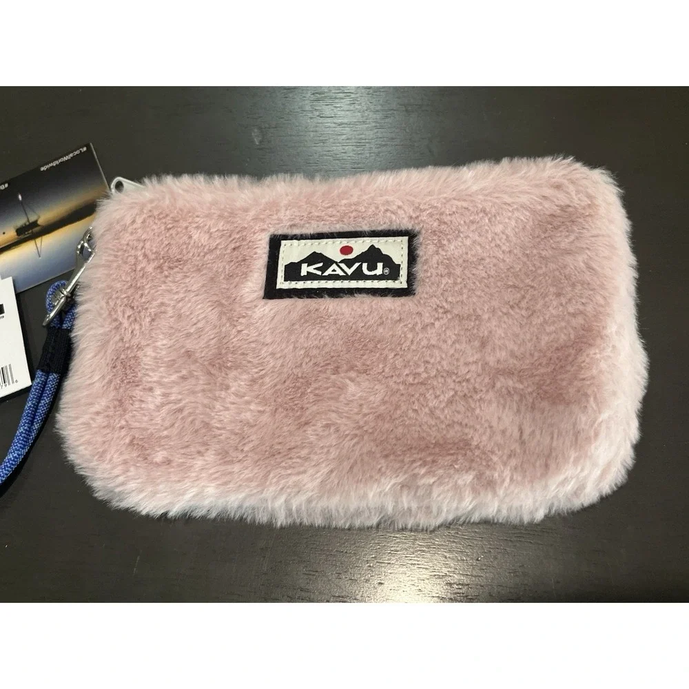 Kavu Plush Clutch Blush Pink Zipper Pouch Wallet Fleece